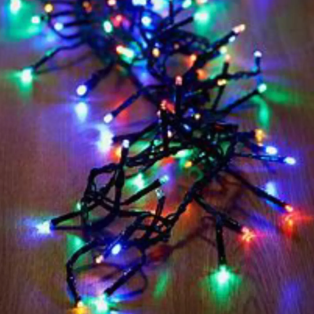 The Christmas Shop Electric Operated Lights*480 Colour Cluster Lights