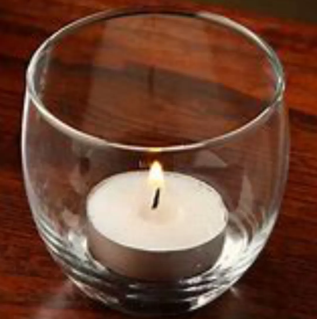 The Christmas Shop Candles*Roly Poly Candle Holder